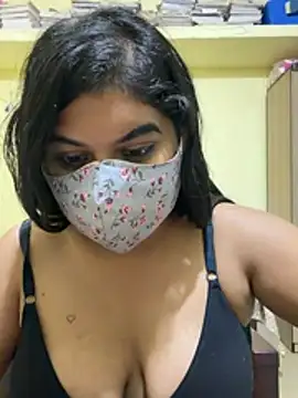 BigBreasted's cam snapshot