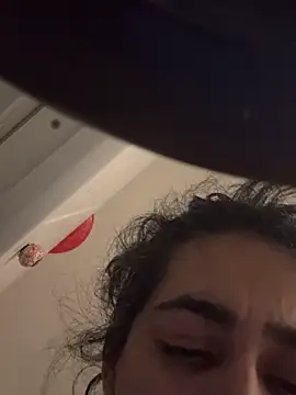 notyourtypicalAnna's cam snapshot