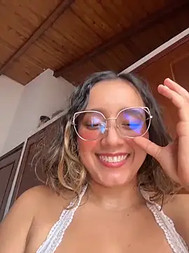 Kay_LustyWife live sex cam