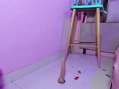 Gisell_Squirt_'s cam snapshot