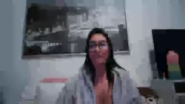 Yulian_Milf's cam snapshot