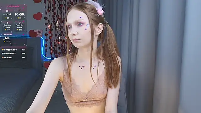 FoxyMira's cam snapshot