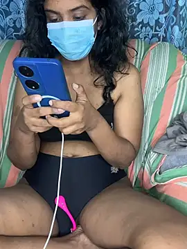 SukiyamaAsia's cam snapshot