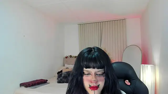 Nahemot_sadish's cam snapshot