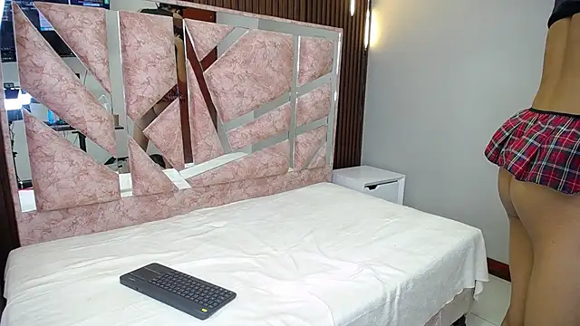 KendallArdent's cam snapshot