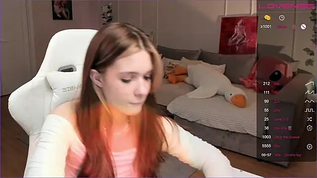 Frau_Lina's cam snapshot