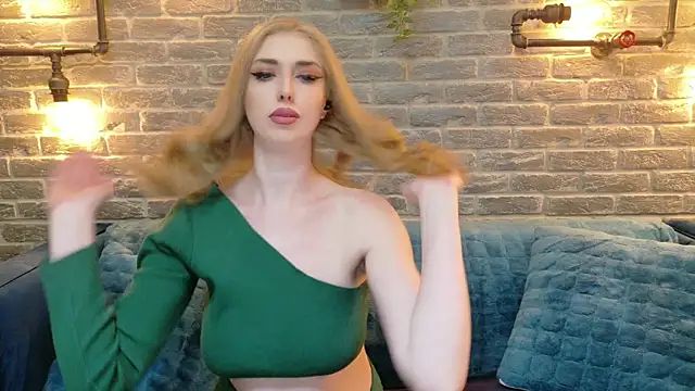 LisaCaprice's cam snapshot