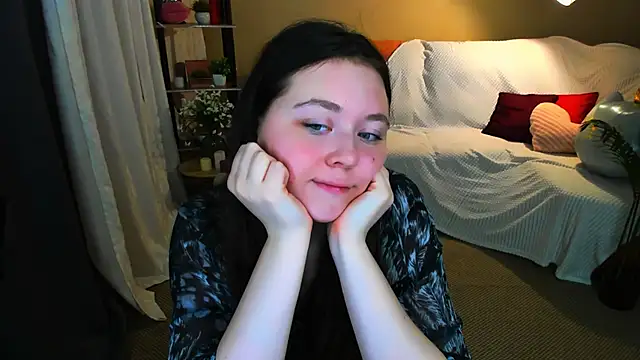 AlluringLookk's cam snapshot