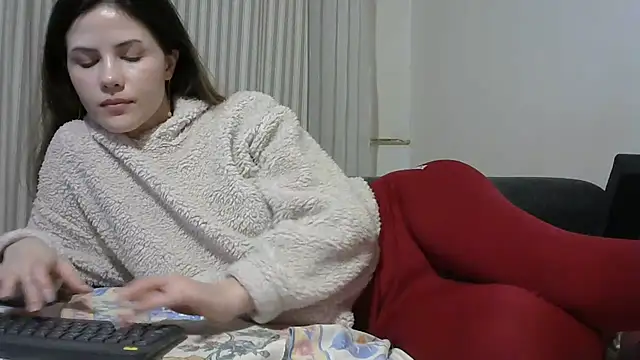 Erii18's cam snapshot