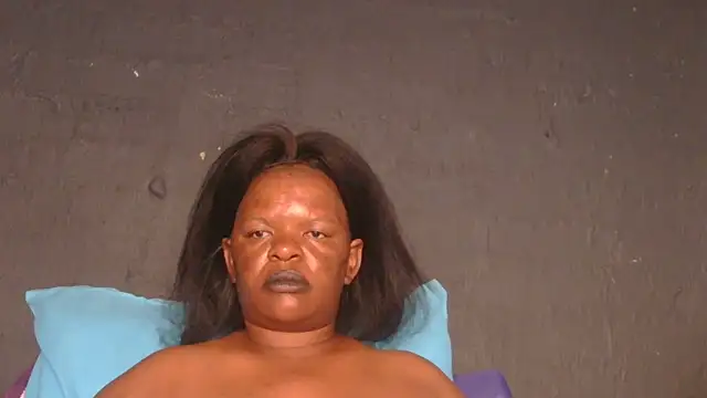 ebony_rose11's cam snapshot