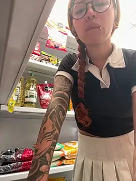 Sallem_Pink's cam snapshot