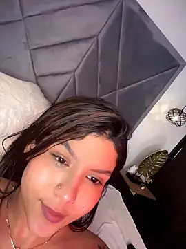 CherrySmirkXXX live sex cam