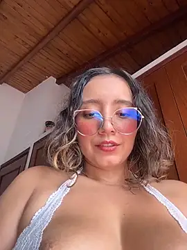 Kay_LustyWife live sex cam