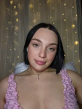 HotDevilGirl_'s cam snapshot