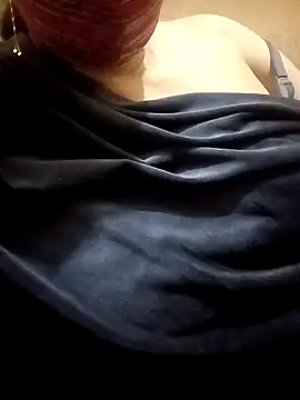 Simran_008's cam snapshot