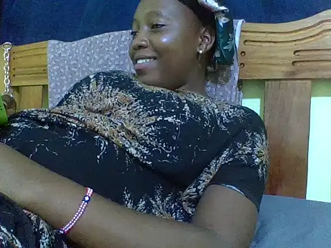 Roseroca33's cam snapshot