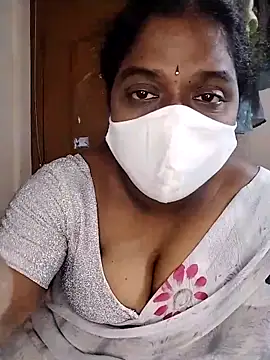 Shraddha_26's cam snapshot