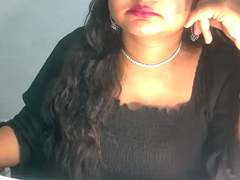 Saniya_K2's cam snapshot