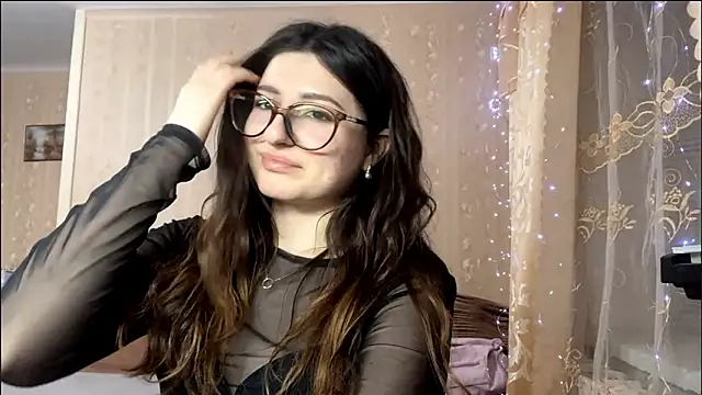 DonnieBooton live sex cam