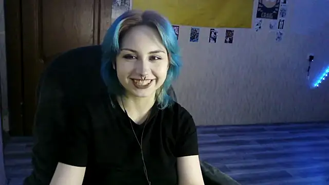 LeisaHopperstad's cam snapshot