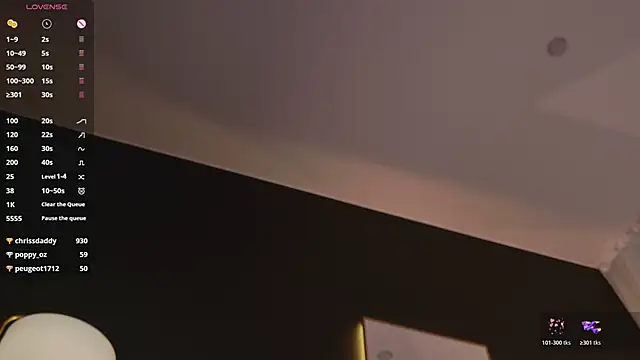 EmiliaDreams's cam snapshot