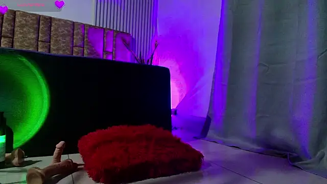 Missdionne_curly's cam snapshot