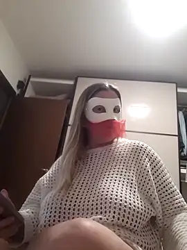 Trivia_magic's cam snapshot