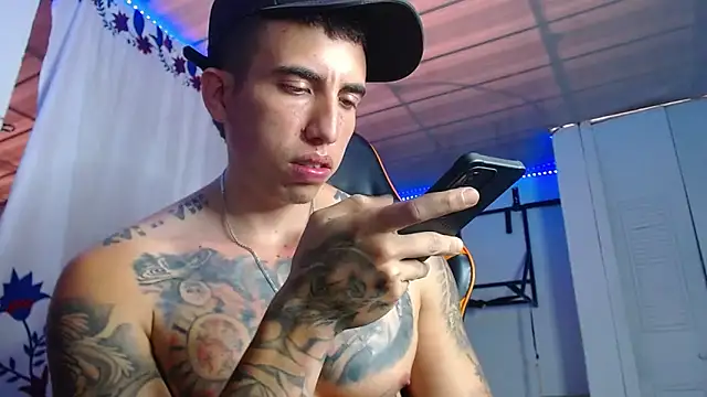 Adam_Hudsond live sex cam