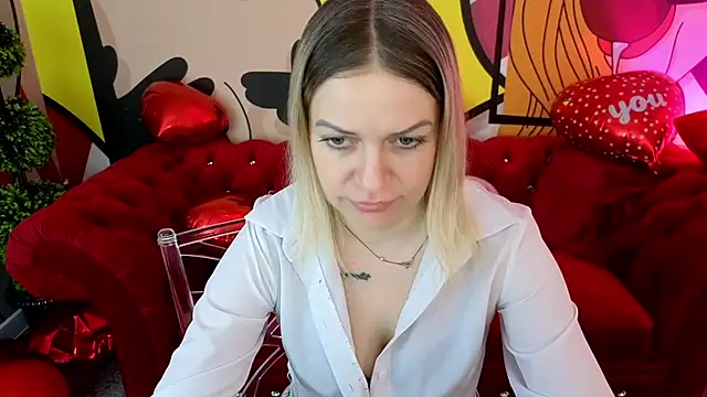 AnnaRayy's cam snapshot