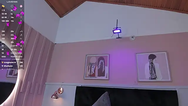 elodie_walker live sex cam