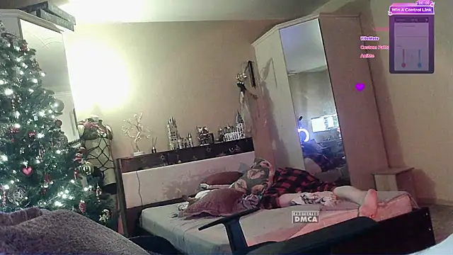 Mrs_Dream's cam snapshot