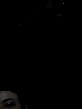 Leocesar37 live sex cam