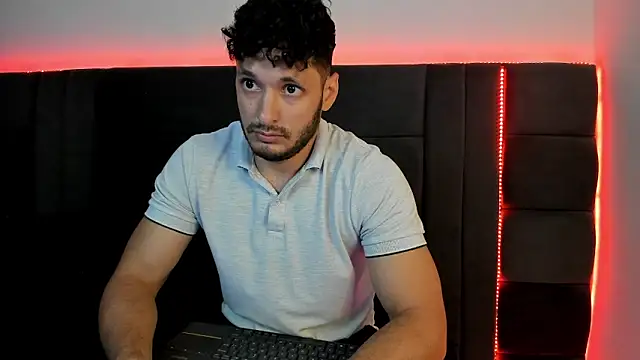 alejandro__2 live sex cam