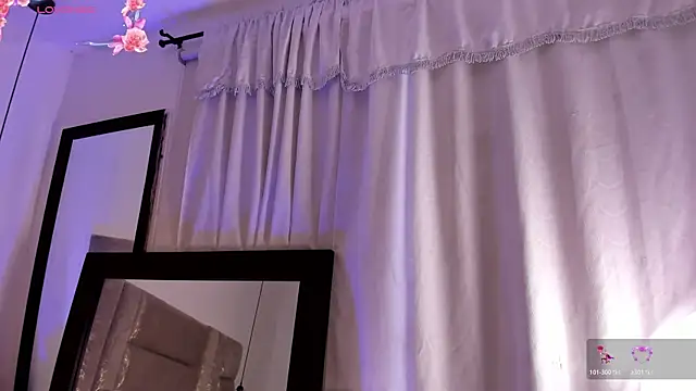 CeliWoods's cam snapshot