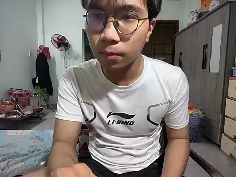 kave2033 live sex cam