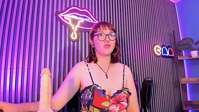 Violett_Lilith's cam snapshot