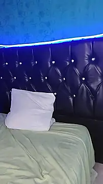 junior_men22's cam snapshot