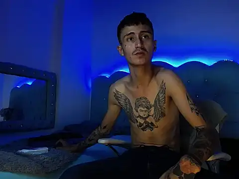 jullian_ricciI live sex cam