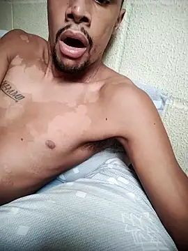 Jmartinss69's cam snapshot