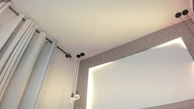 alicee_clark_'s cam snapshot