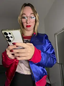 Giuliana_baby's cam snapshot