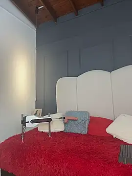 Niicolle_Miller's cam snapshot