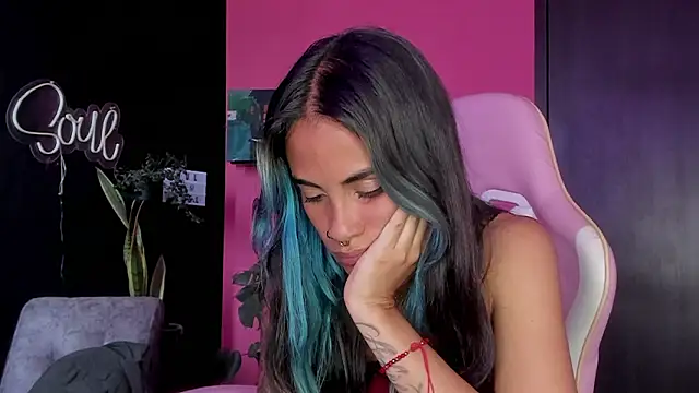 azula_lillet's cam snapshot