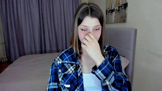 SoniNesti live sex cam