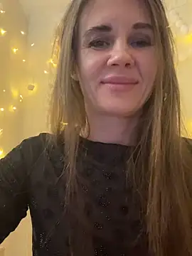 LucieMack's cam snapshot