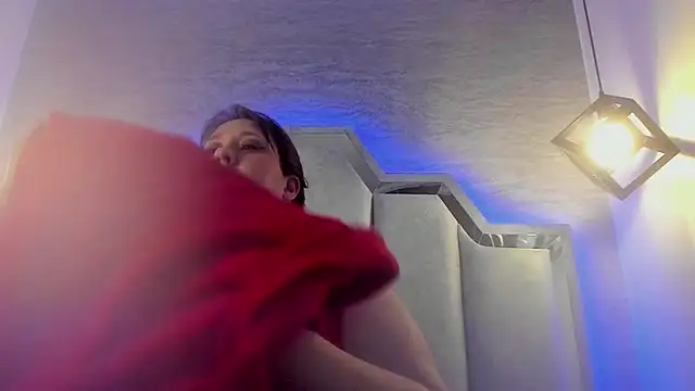 _Emily_rosee_'s cam snapshot