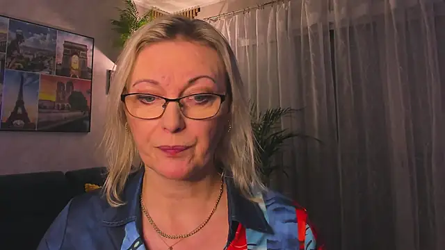 vanessa_chat's cam snapshot