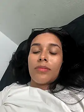 Annya-sweet live sex cam