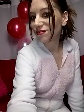 XLisaxx live sex cam