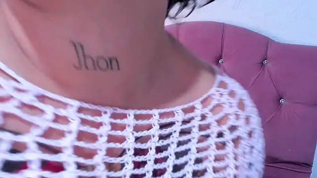 Mila_nixon02 live sex cam